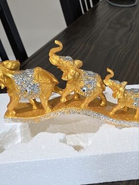 Gold Glitter Elephant Family Figurine